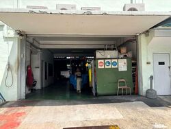 Gul Street 1 (D22), Factory #576495561